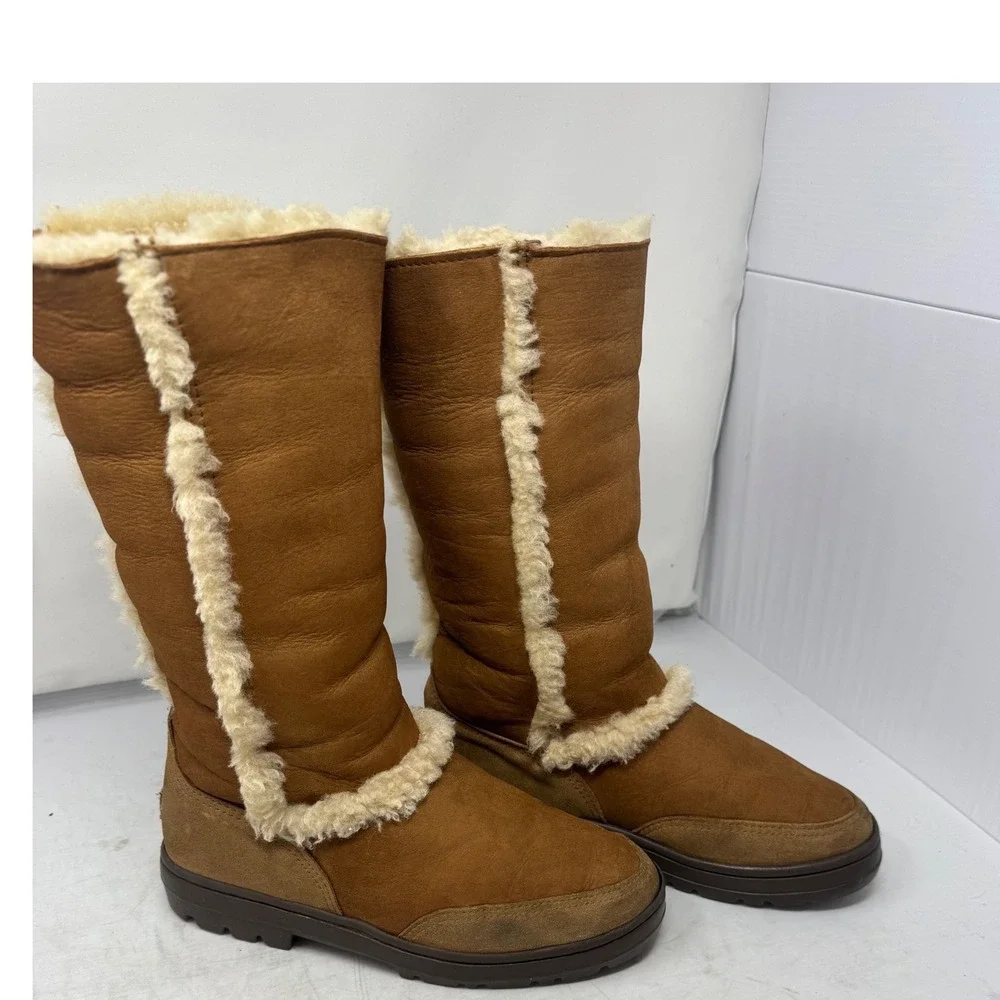 Rare🔥UGG Australia🩷🤎🩷Tall Chestnut Leather Shearling sheepskin Winter Boot 9